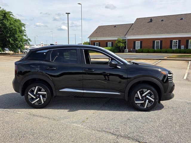 New 2026 Nissan Kicks SV image 10