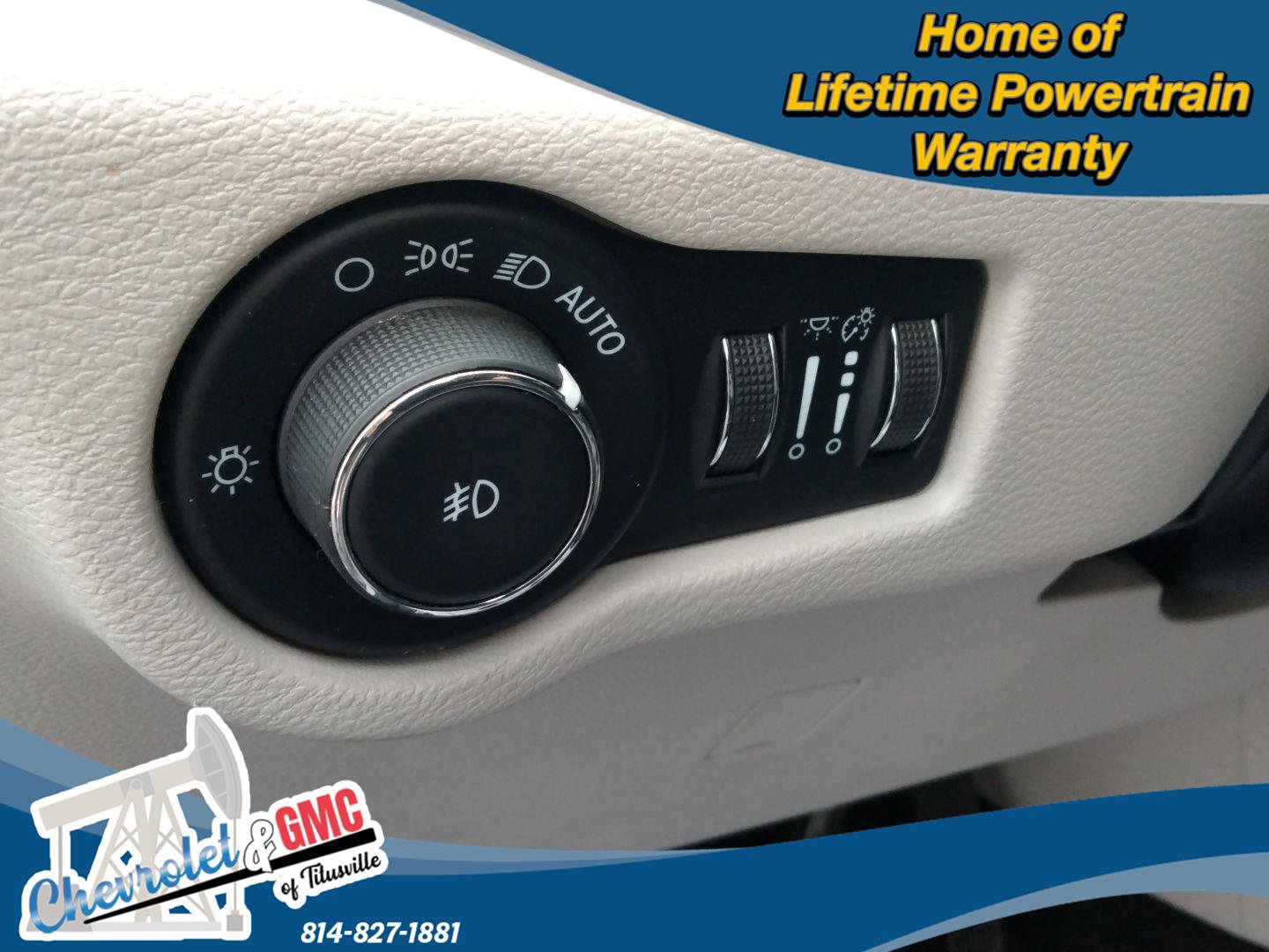 Used 2022 Chrysler Pacifica Touring-L image 17