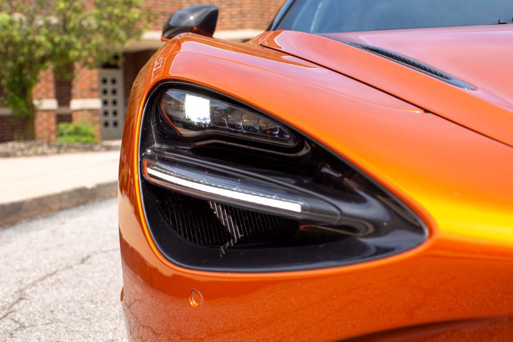 Used 2018 McLaren 720S Performance RWD image 40