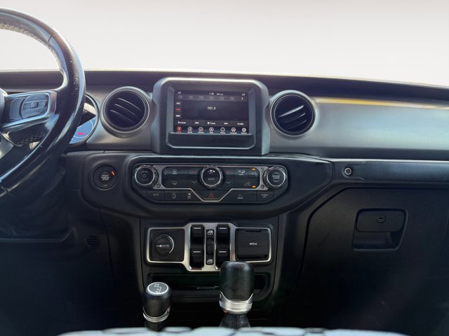 Used 2020 Jeep Gladiator Sport w/ Quick Order Package 24S AWD/4WD image 15