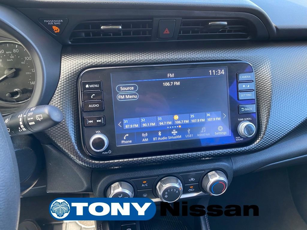 Used 2024 Nissan Kicks SV image 16