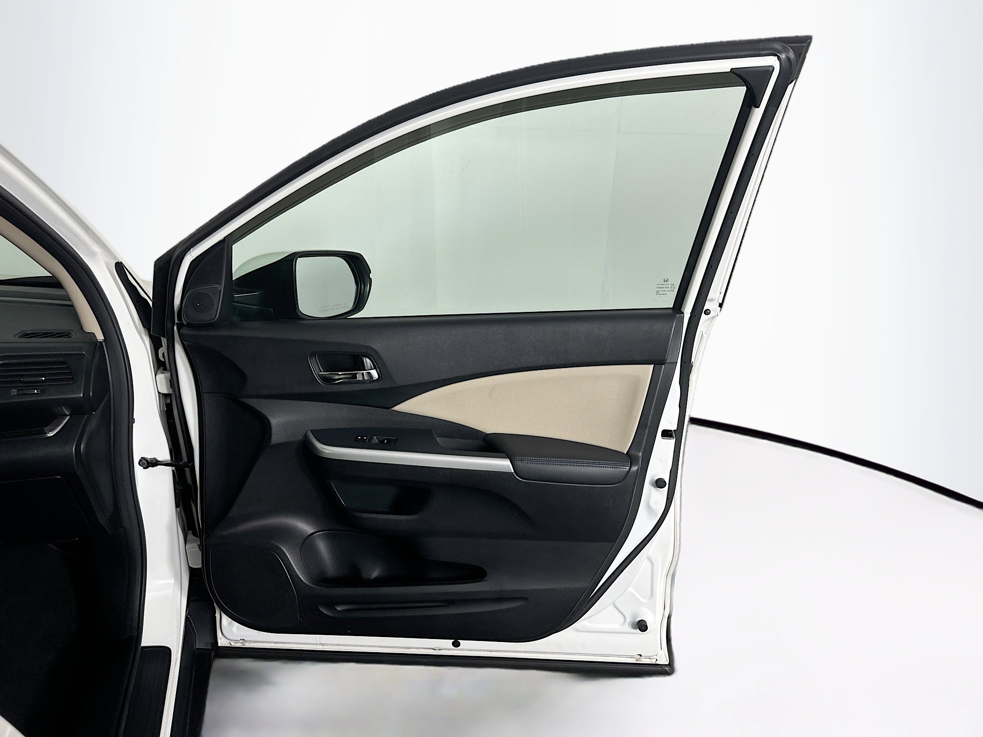 Used 2015 Honda CR-V Touring image 34