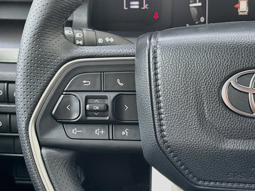 New 2026 Toyota 4Runner SR5 AWD/4WD image 11