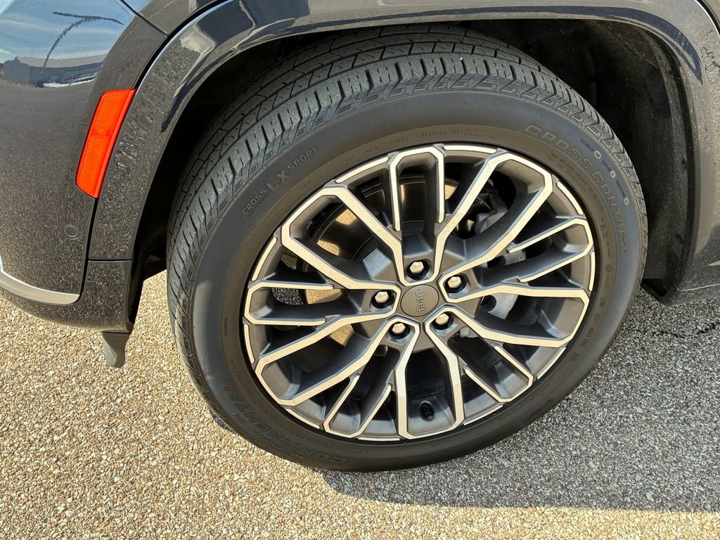 Used 2024 Jeep Grand Cherokee L Summit image 10