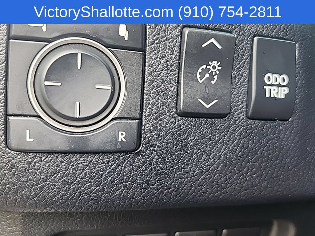 Used 2017 Lexus GX 460 Premium AWD/4WD image 15