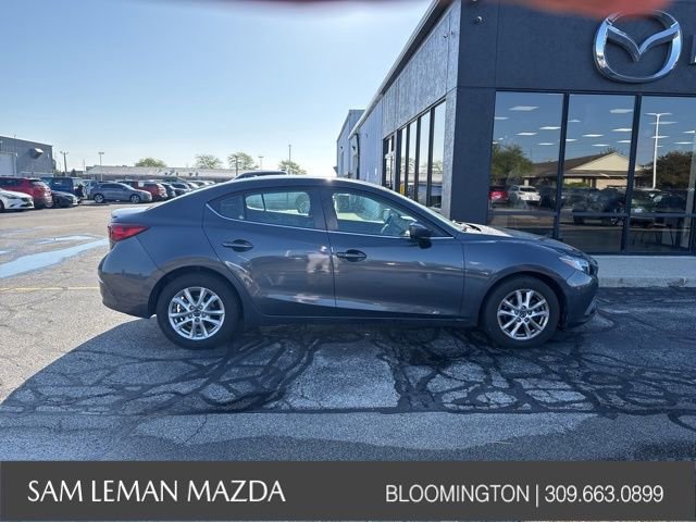 Used 2015 MAZDA MAZDA3 i Touring w/ Technology Package FWD image 15