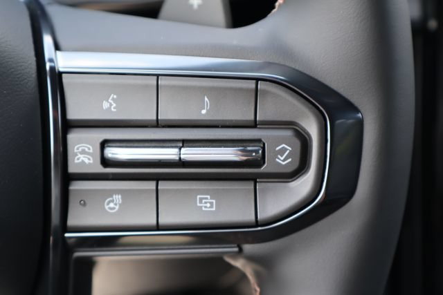 New 2026 GMC Acadia AT4 w/ Super Cruise Package AWD/4WD image 7