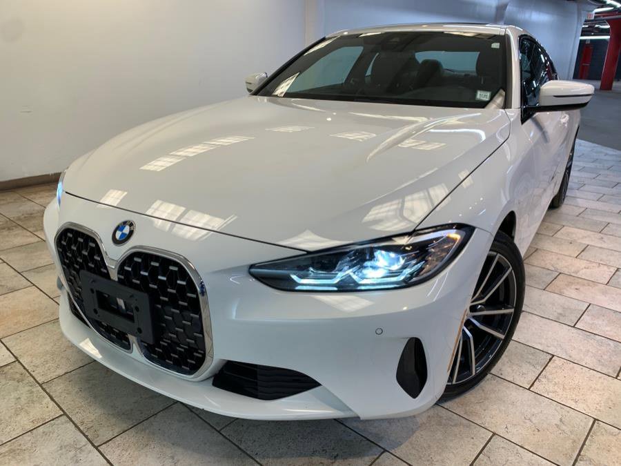 Used 2022 BMW 430i xDrive Coupe w/ Premium Package 2