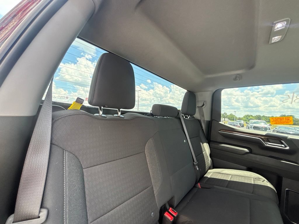 Used 2023 Chevrolet Silverado 1500 LT AWD/4WD image 27