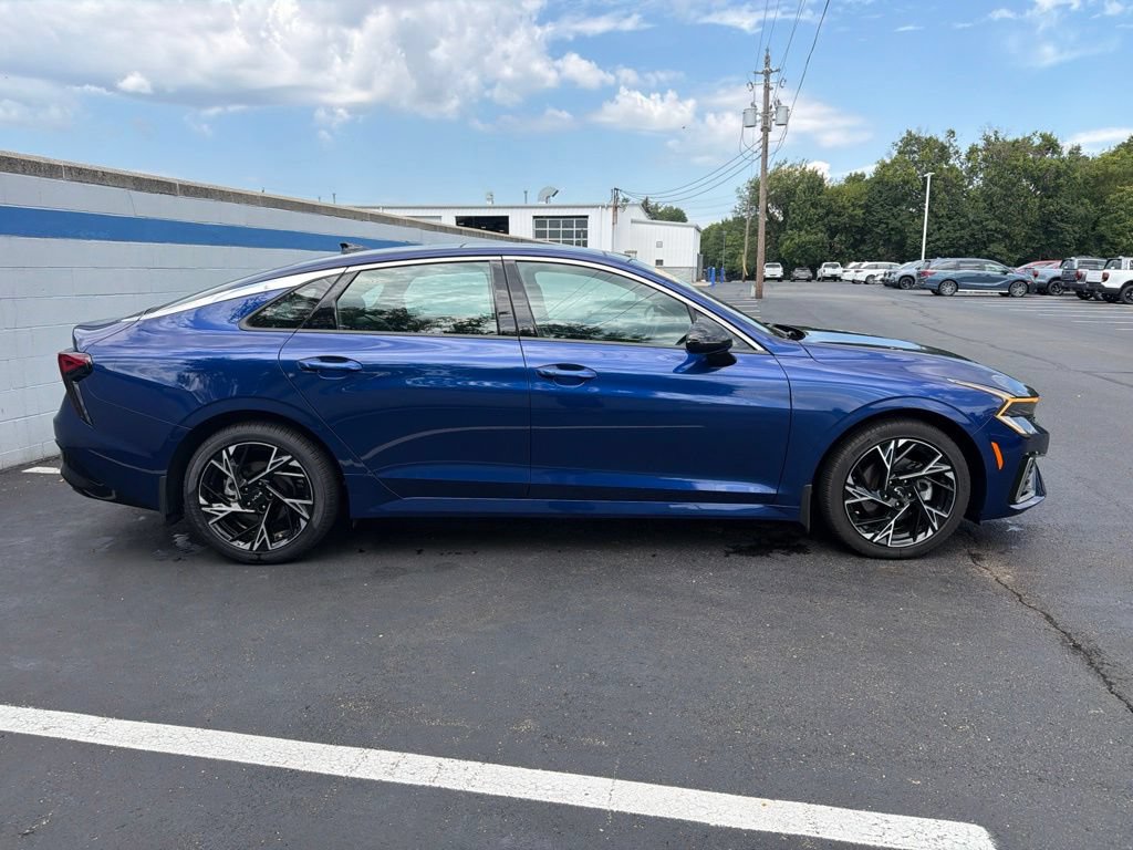 Used 2025 Kia K5 GT-Line w/ GT-Line Premium Package FWD image 6
