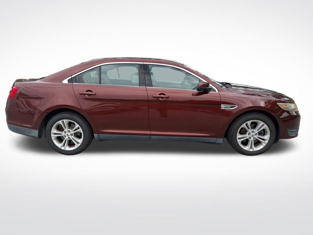Used 2015 Ford Taurus SEL w/ Equipment Group 201A FWD image 4