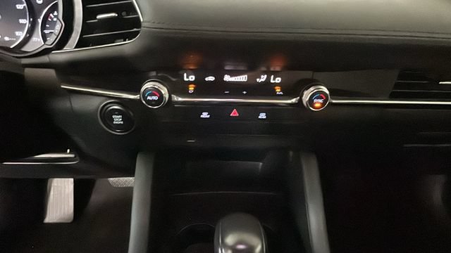 Used 2019 MAZDA MAZDA3 Sedan w/ Select Package FWD image 22