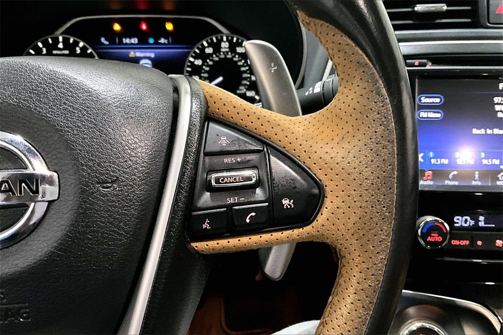 Used 2016 Nissan Maxima SR image 12