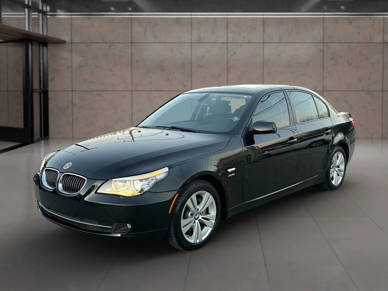 Used 2010 BMW 528i xDrive Sedan image 40