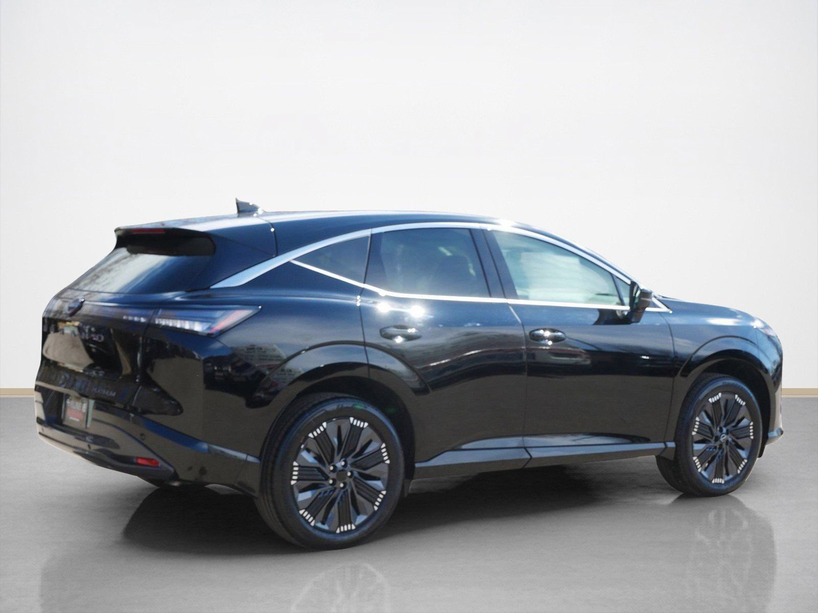 New 2026 Nissan Murano Platinum w/ Cargo Package AWD/4WD image 2