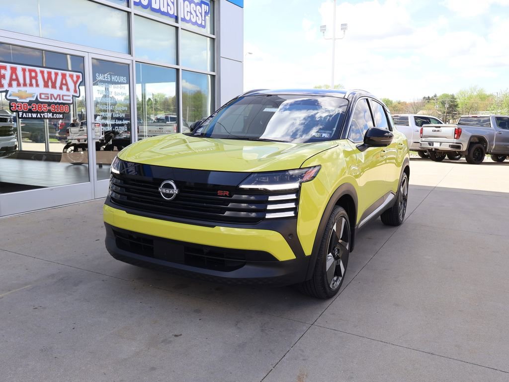 Used 2025 Nissan Kicks SR image 6