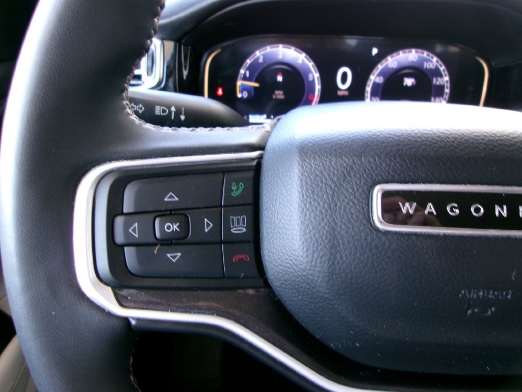 Used 2022 Jeep Wagoneer Series I w/ Convenience Group I AWD/4WD image 10