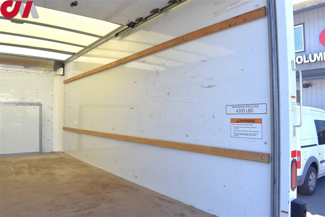 Used 2022 Ford E-350 and Econoline 350 Super Duty image 26