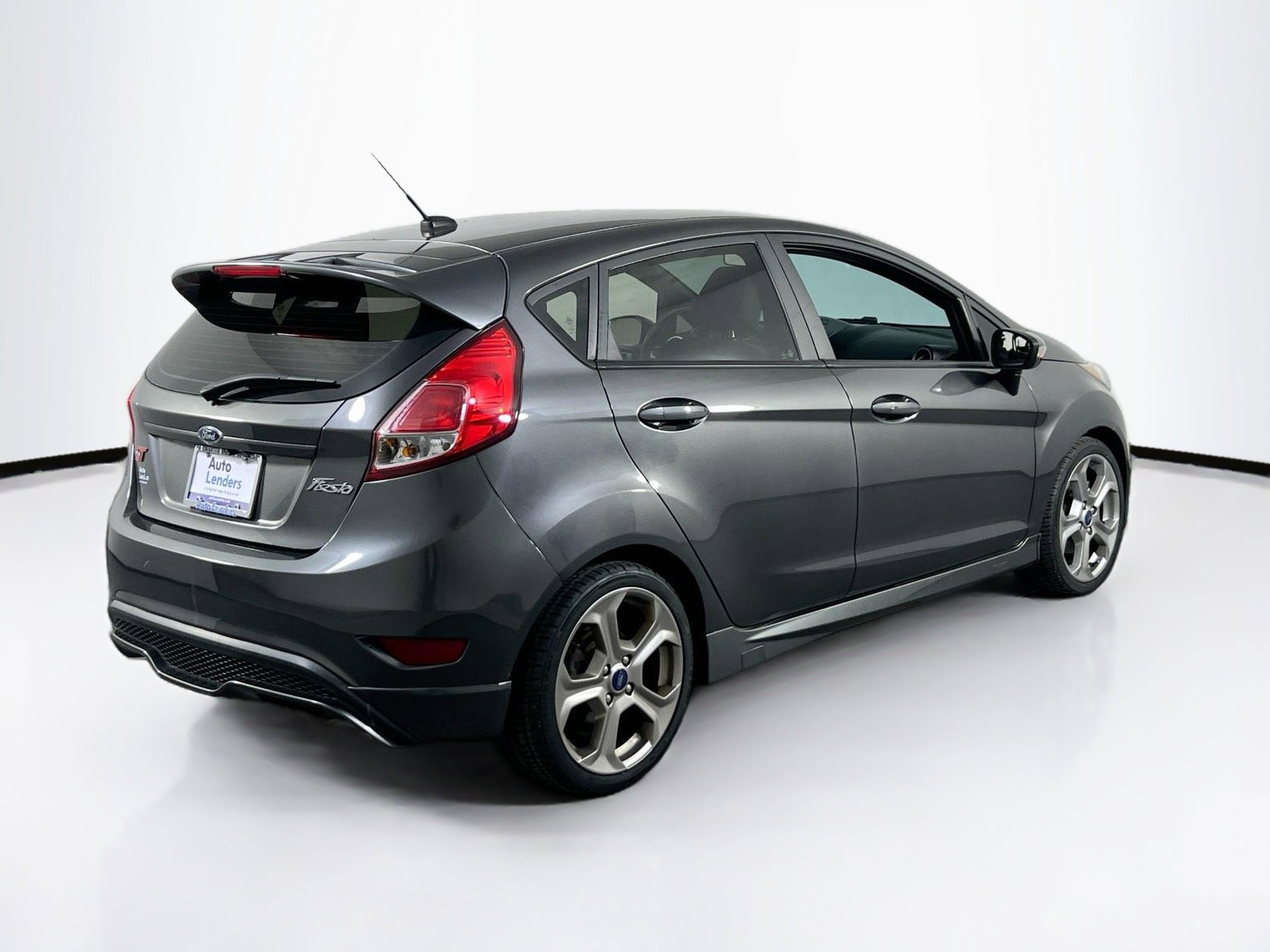 Used 2018 Ford Fiesta ST image 5