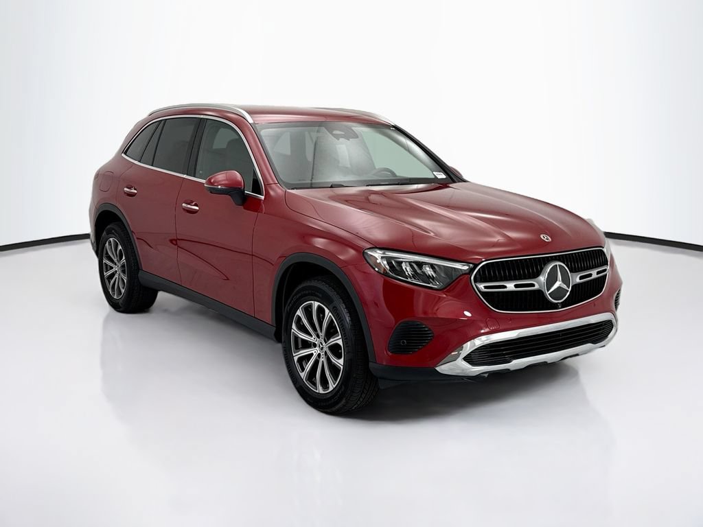 Certified 2026 Mercedes-Benz GLC 300 image 3
