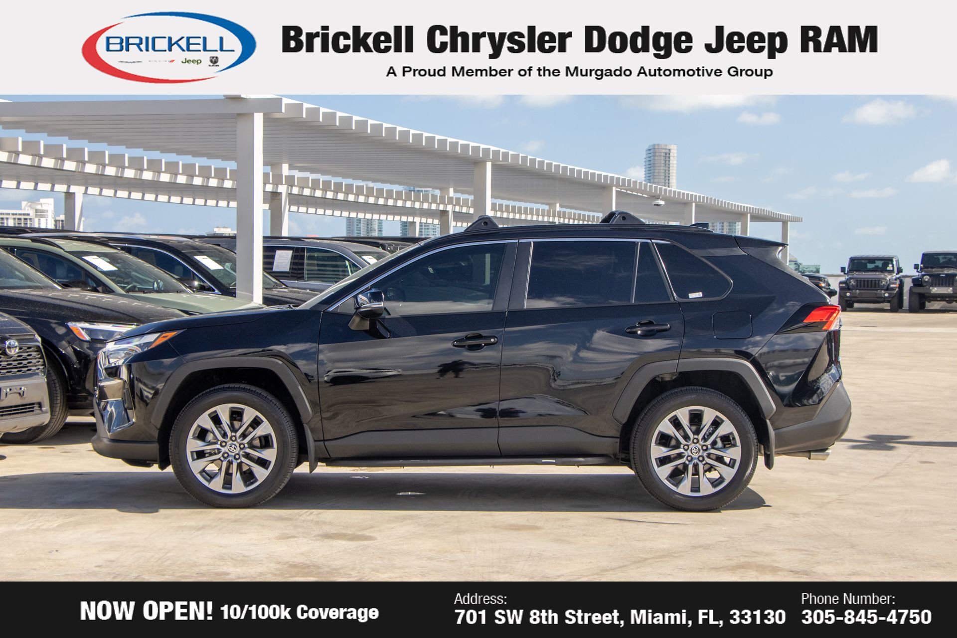 Used 2025 Toyota RAV4 XLE Premium image 8