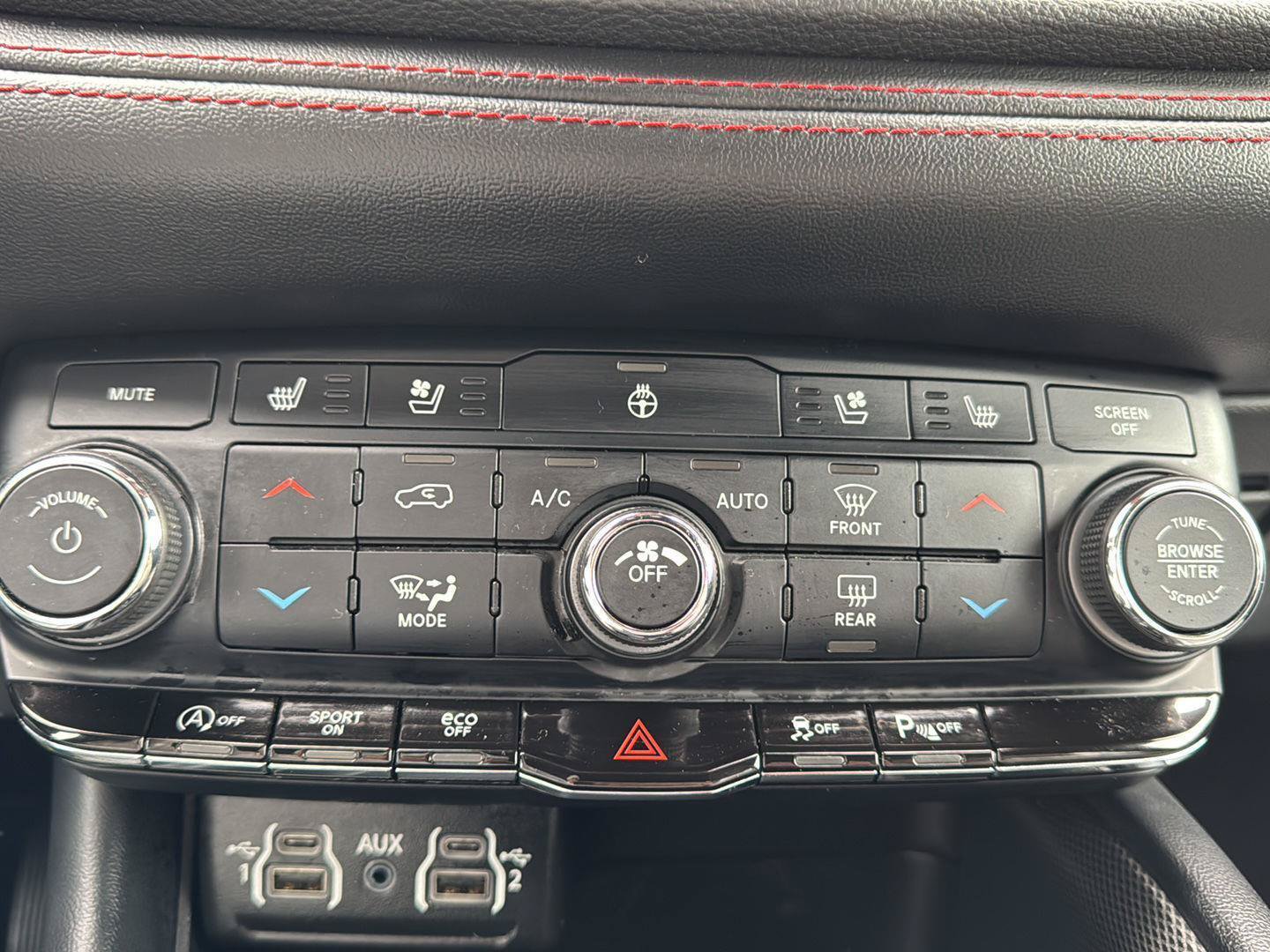 Used 2024 Dodge Durango GT AWD/4WD image 20