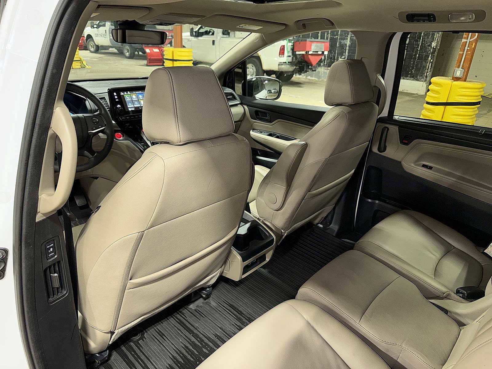 Used 2024 Honda Odyssey EX-L image 27