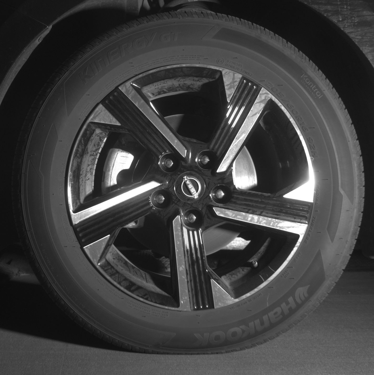 Used 2025 Nissan Sentra SV image 12