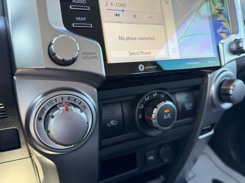 Used 2021 Toyota 4Runner SR5 Premium w/ Moonroof Package RWD image 47