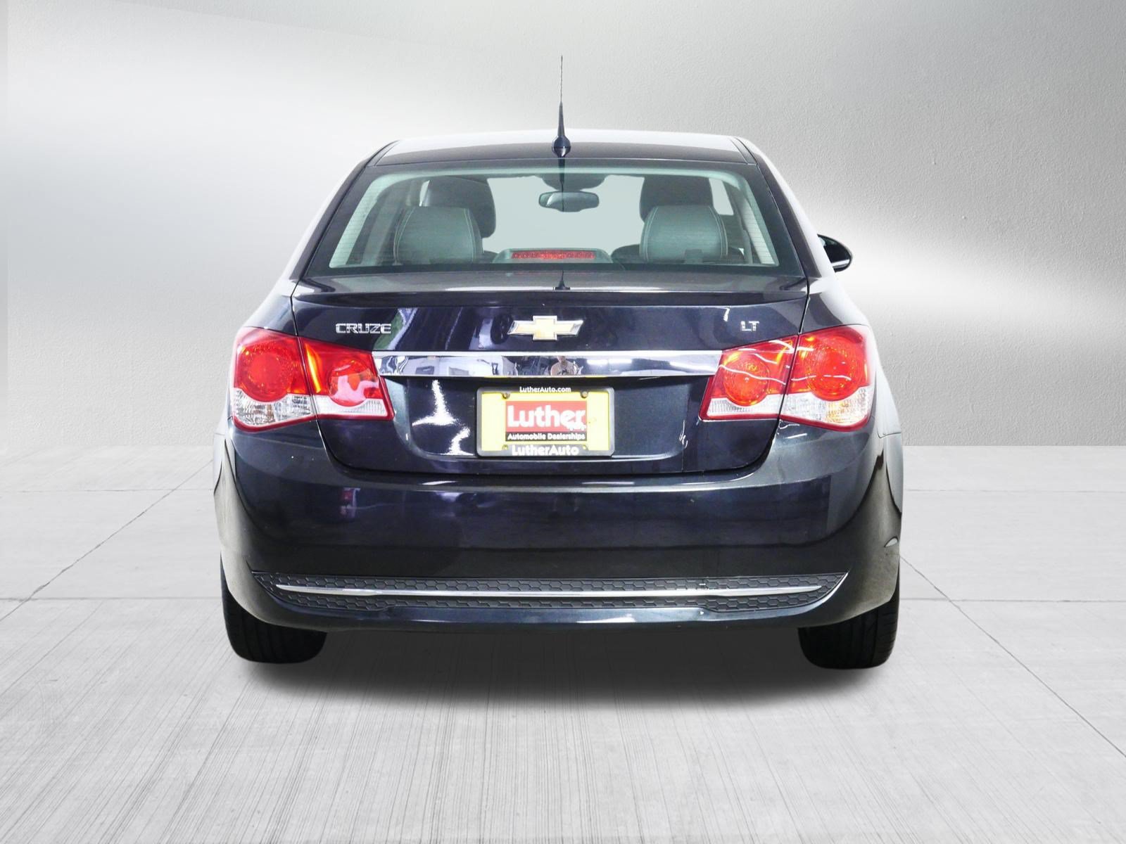 Used 2014 Chevrolet Cruze LT w/ RS Package FWD image 6
