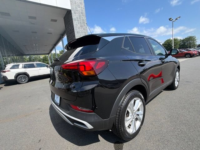 Certified 2022 Buick Encore GX Preferred w/ Cold Weather Comfort Package AWD/4WD image 6
