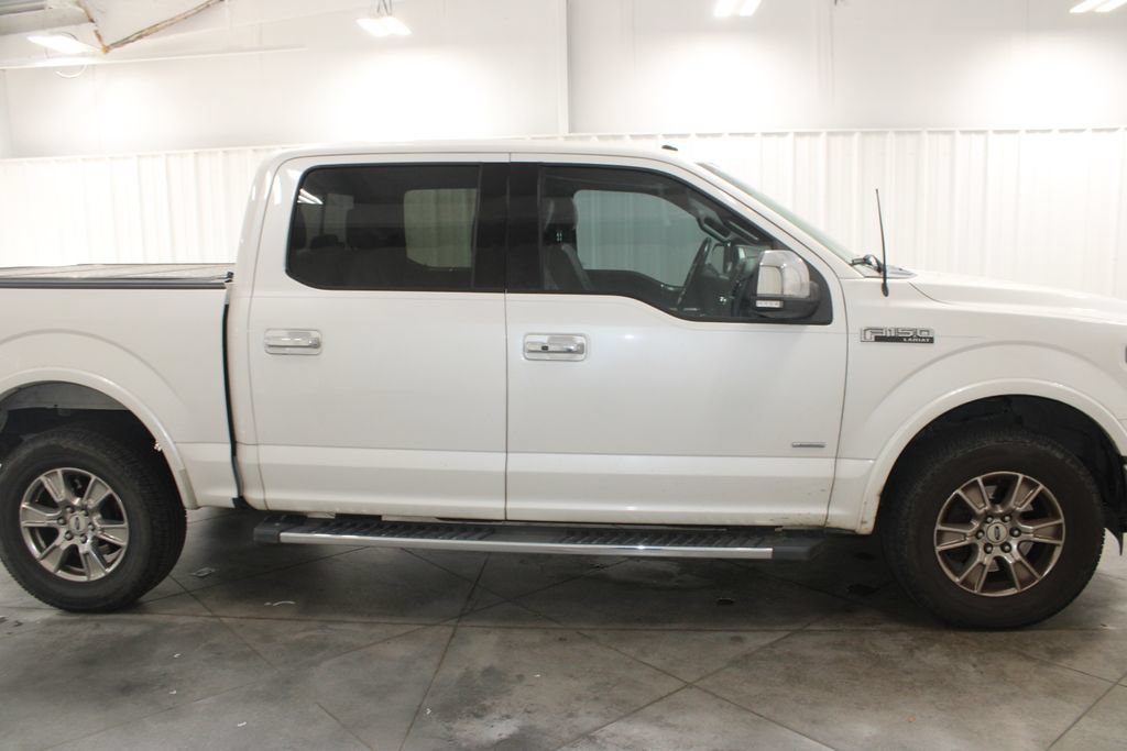 Used 2016 Ford F150 Lariat AWD/4WD image 11