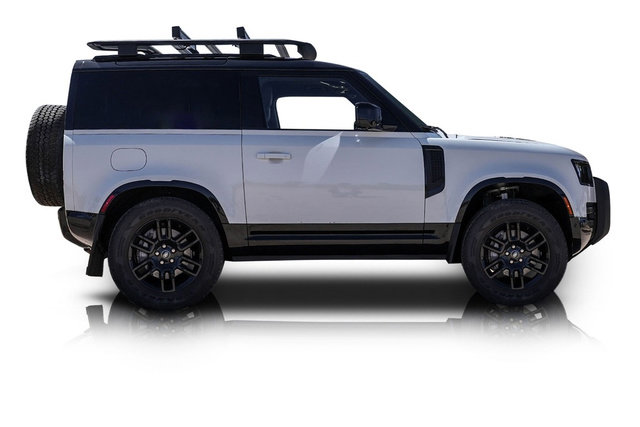 Used 2023 Land Rover Defender 90 X-Dynamic SE AWD/4WD image 2