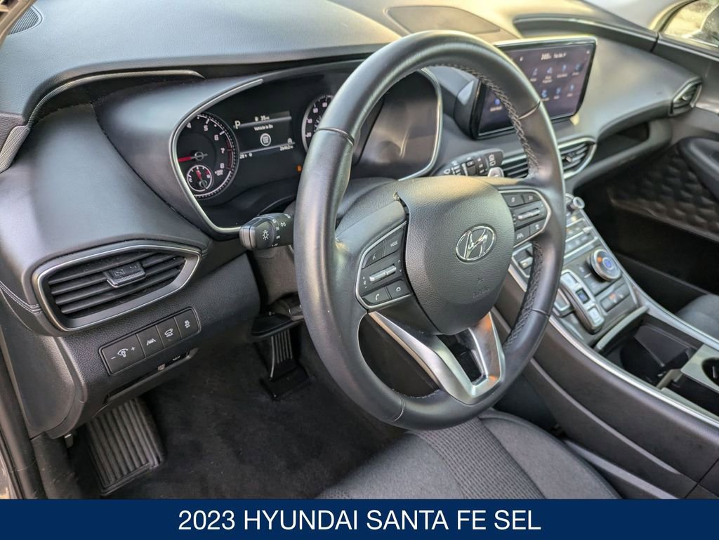 Certified 2023 Hyundai Santa Fe SEL image 18