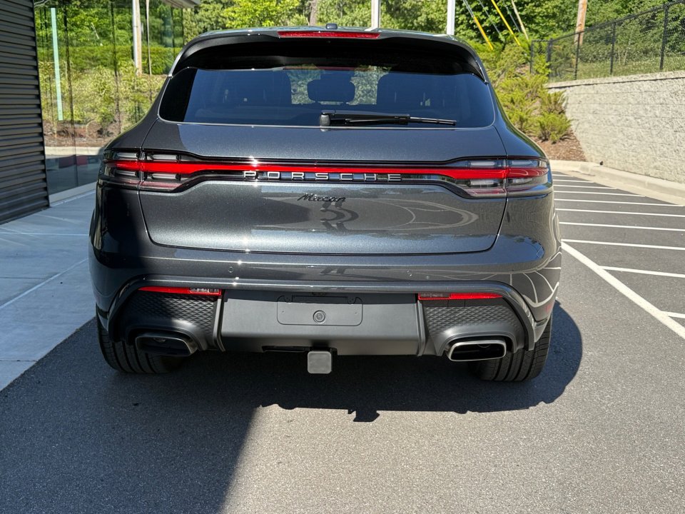 New 2026 Porsche Macan Turbo AWD/4WD image 6