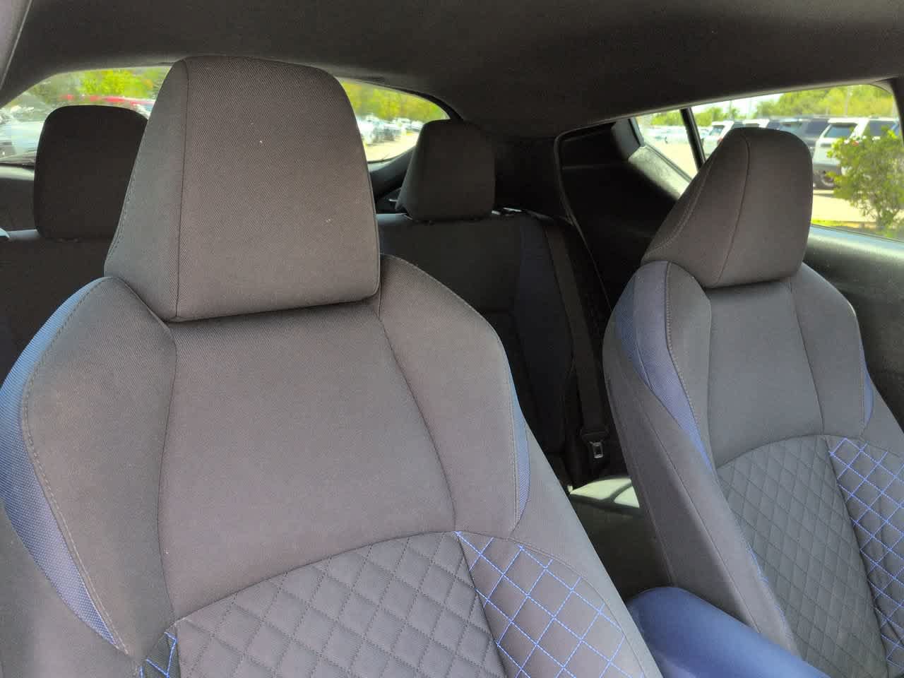 Used 2021 Toyota C-HR XLE FWD image 7