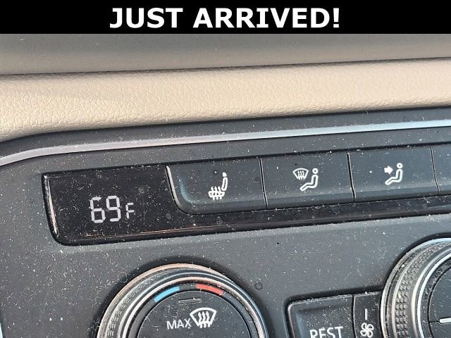 Used 2018 Volkswagen Atlas SE FWD image 20