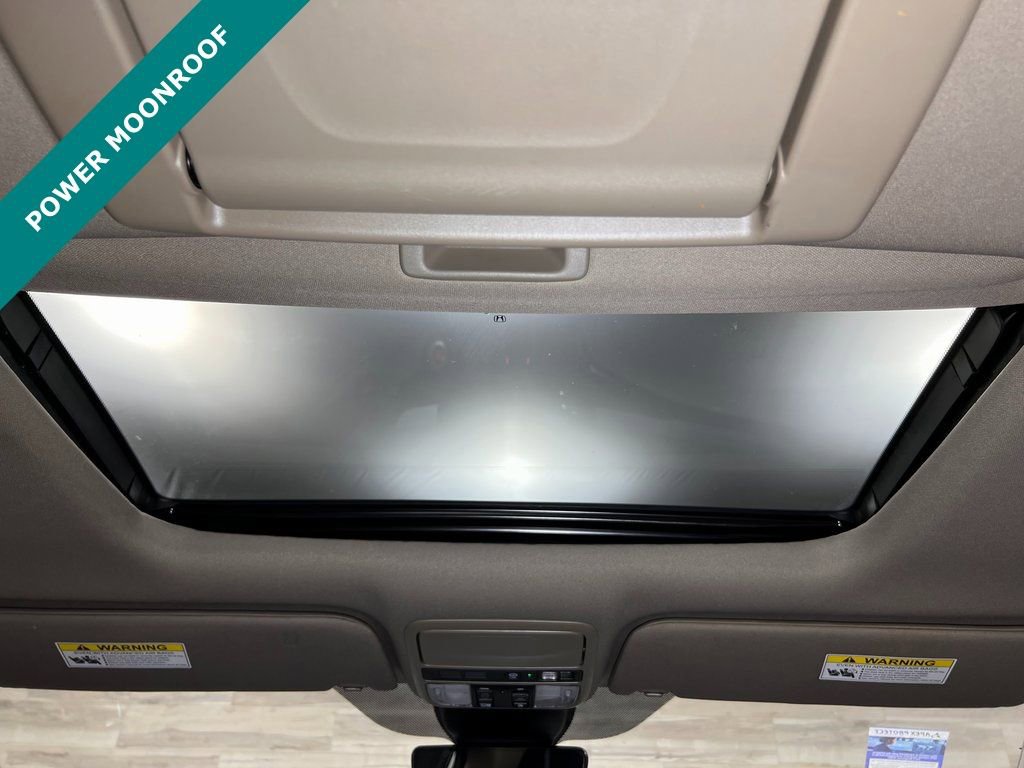 Used 2022 Honda Odyssey Elite image 5