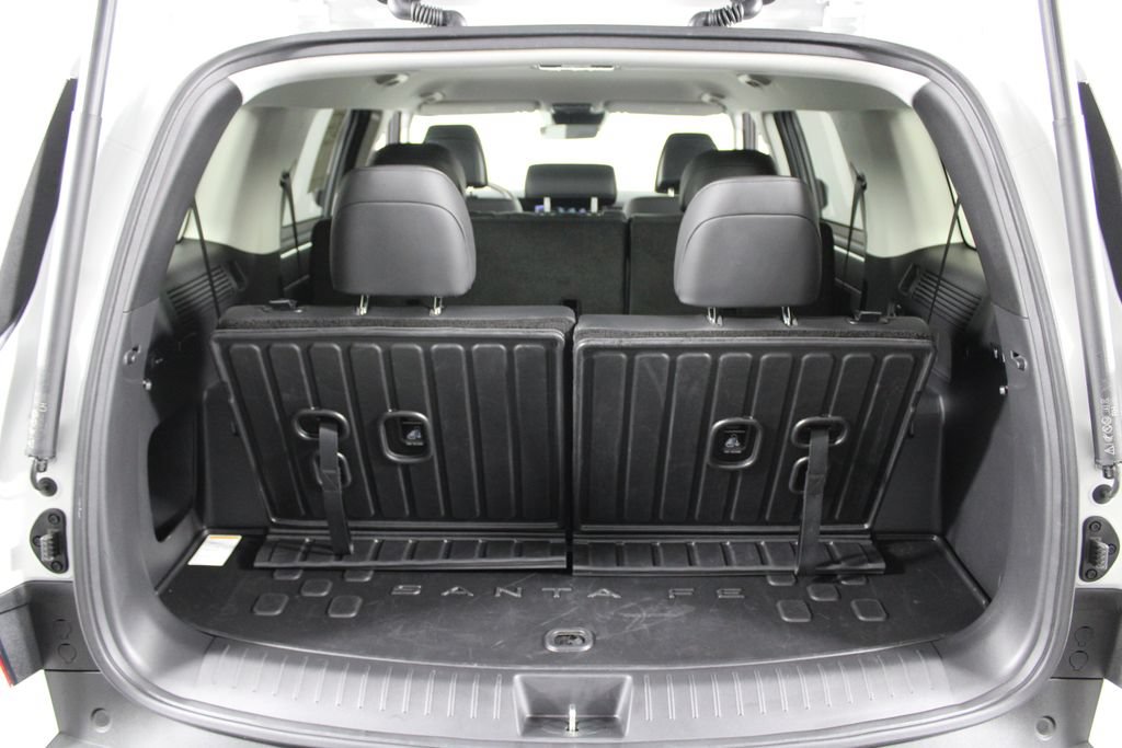 Certified 2026 Hyundai Santa Fe SEL FWD image 17