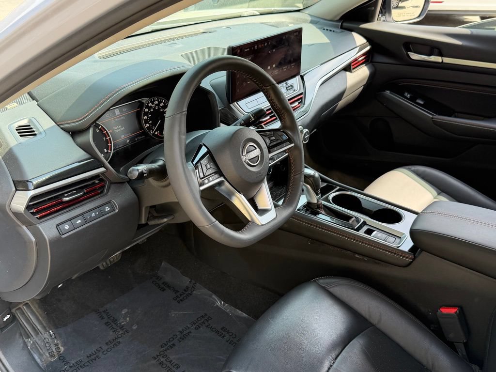 Used 2023 Nissan Altima 2.0 SR FWD image 24