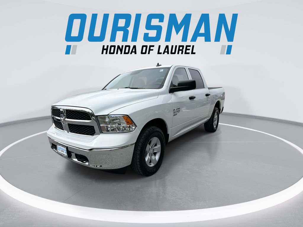Used 2022 RAM 1500 Classic SLT w/ Electronics Group image 4
