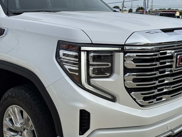 Used 2024 GMC Sierra 1500 Denali w/ Technology Package AWD/4WD image 5