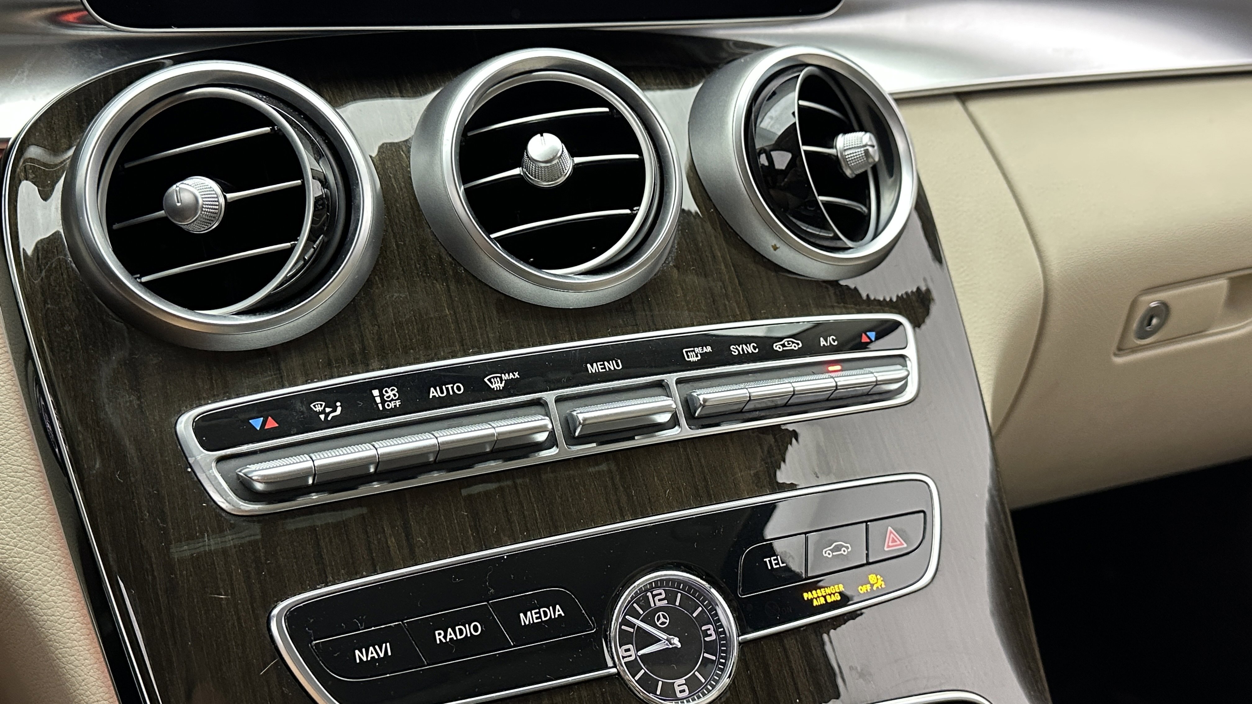 Used 2021 Mercedes-Benz C 300 Sedan image 16