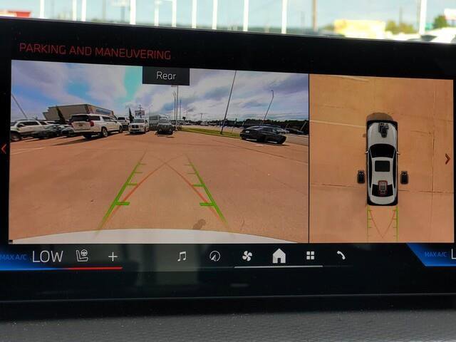 Certified 2025 BMW 330i Sedan w/ Convenience Package image 16