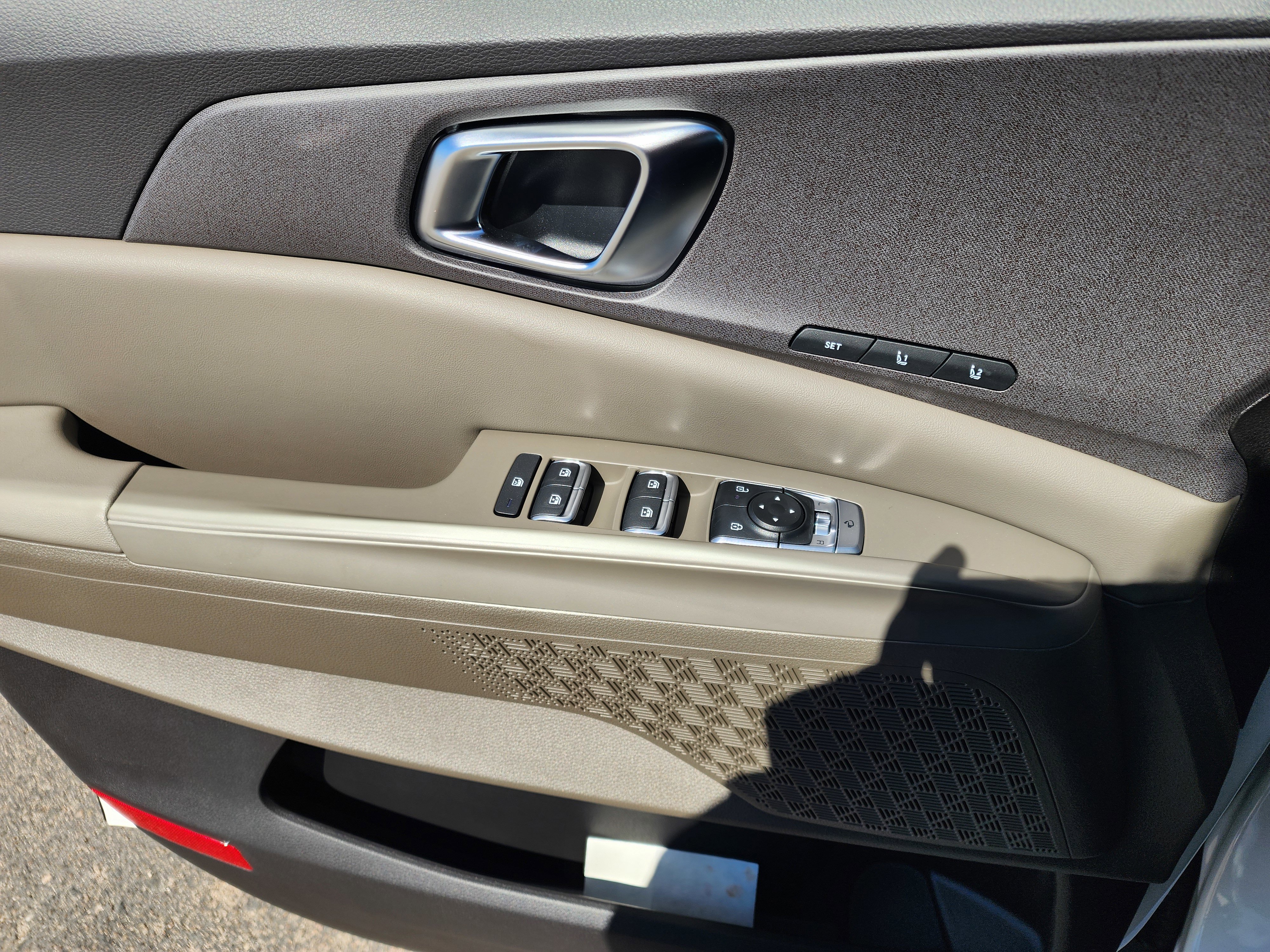 New 2026 Kia Carnival EX image 15