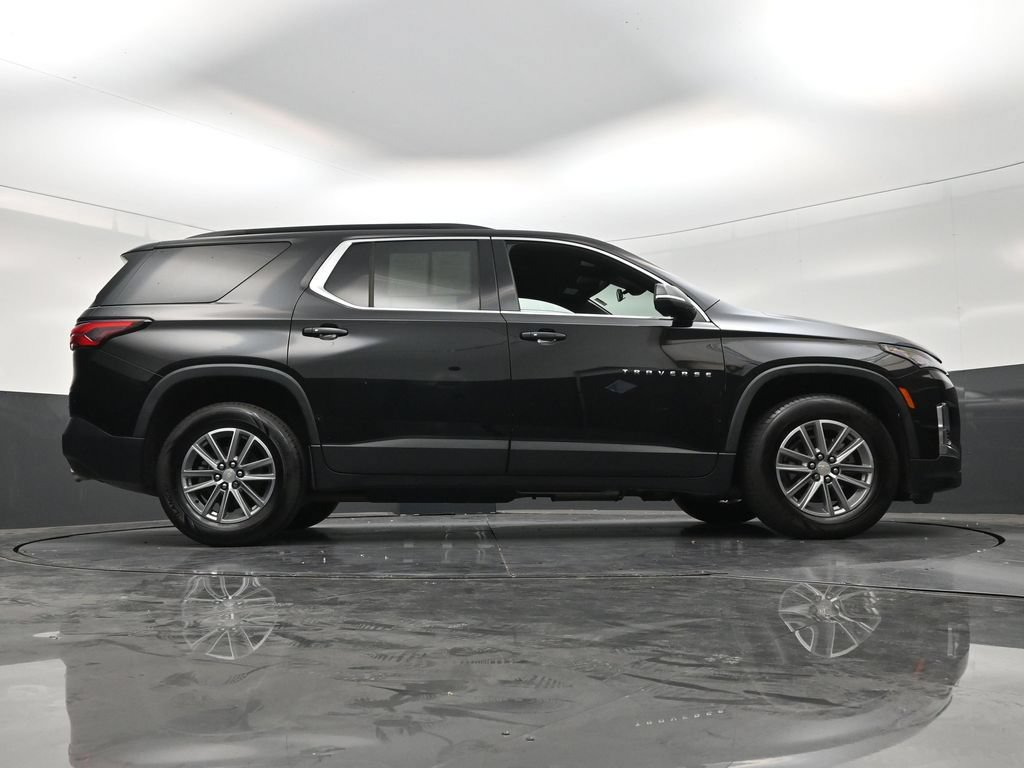 Used 2023 Chevrolet Traverse LT FWD image 26
