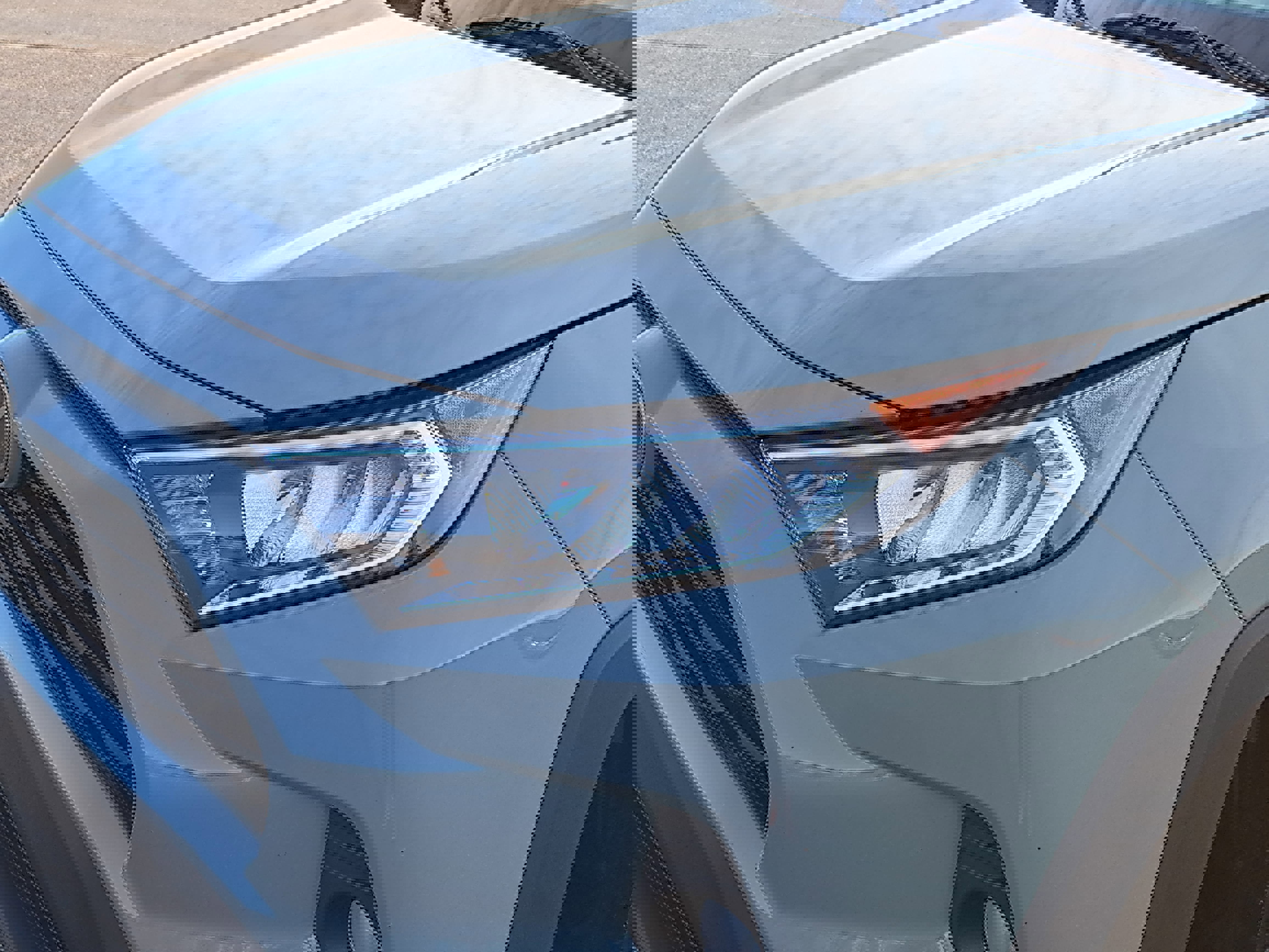 Used 2021 Toyota RAV4 XLE image 28