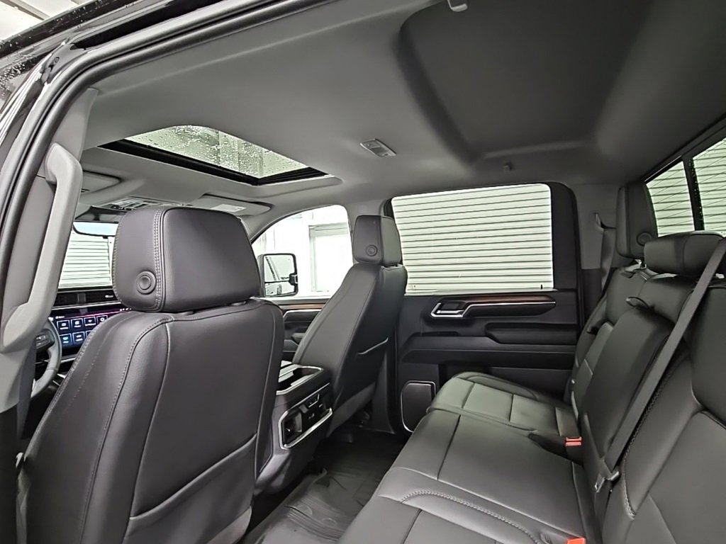 Certified 2024 GMC Sierra 3500 Denali w/ Denali Reserve Package image 33
