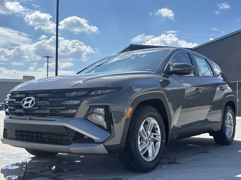 New 2026 Hyundai Tucson SE