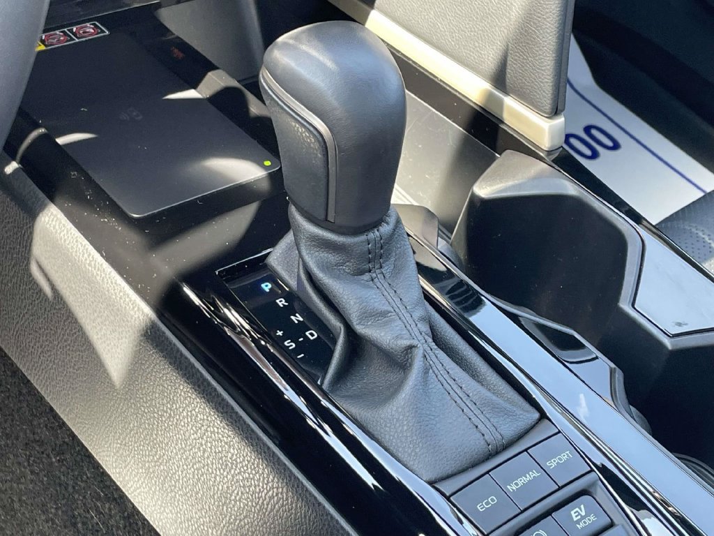 Used 2026 Toyota Camry XSE w/ Premium Plus Package FWD image 32